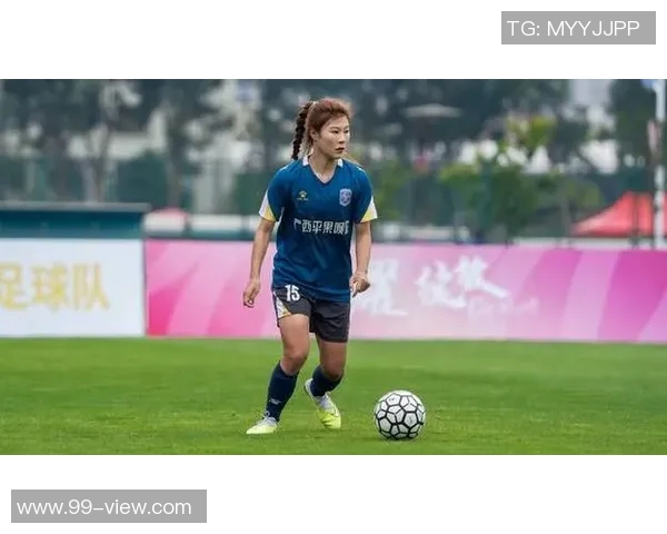 中国足球明星的妻子们：那些与他们携手共度人生的中国女性